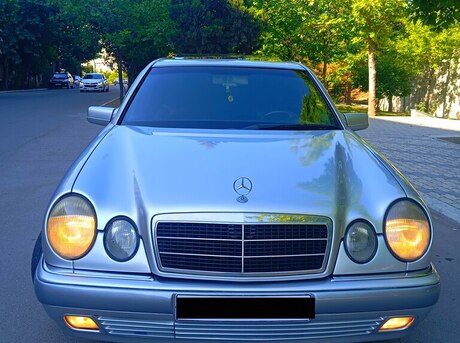 Mercedes E 230 1996
