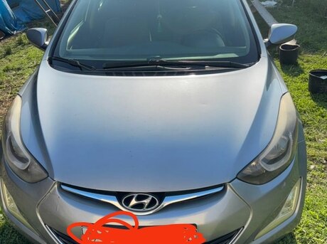 Hyundai Elantra 2014