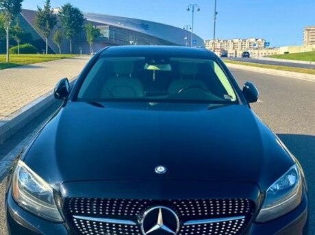 Mercedes C 300 4MATIC 2016