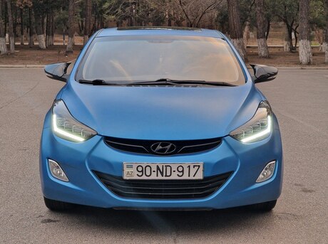 Hyundai Elantra 2011