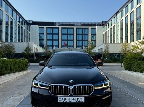 BMW 530e