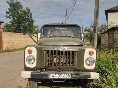 ZIL 130