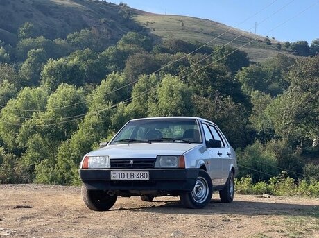 LADA (VAZ) 21099 2002