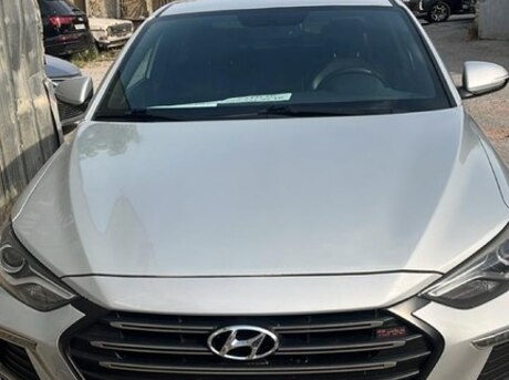 Hyundai Elantra 2016