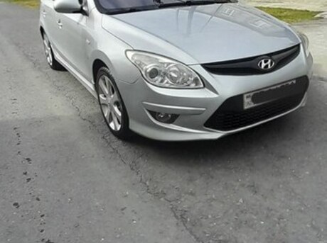 Hyundai i30 2010