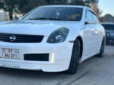 Nissan  2002