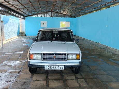 LADA (VAZ) 2107 2005