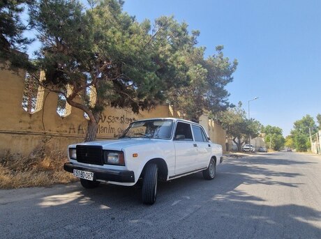 LADA (VAZ) 2107 2004
