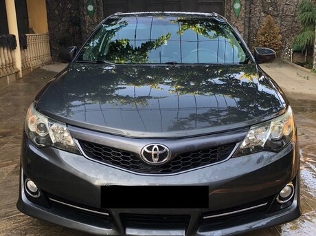 Toyota Camry 2013