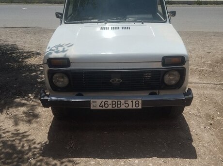 LADA (VAZ) Niva 2008