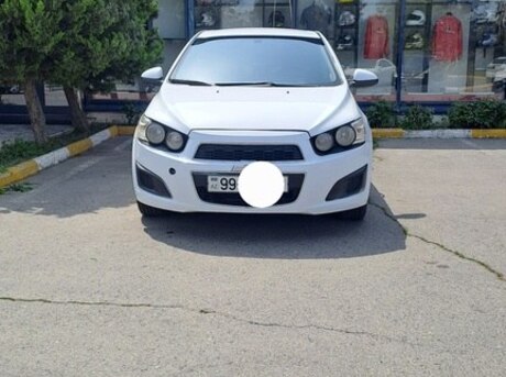 Chevrolet Aveo 2012