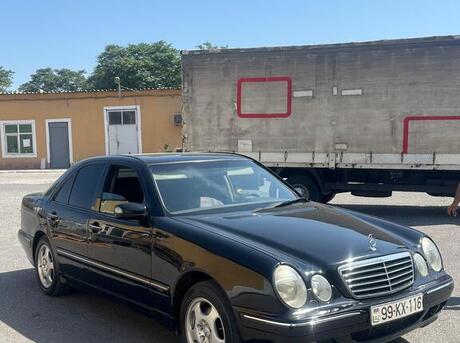 Mercedes E 270 2001