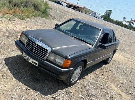 Mercedes 190 1992