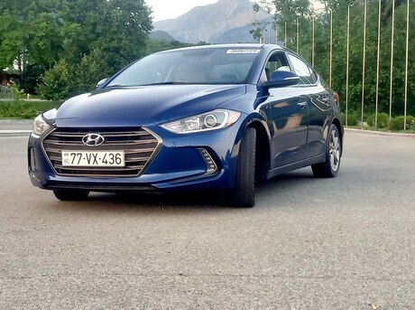 Hyundai Elantra 2016