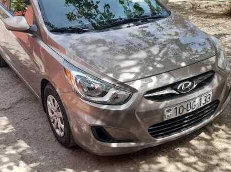 Hyundai Accent 2013