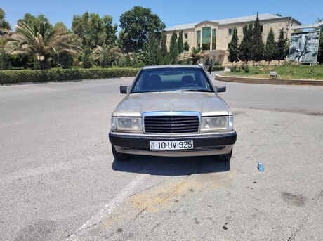 Mercedes 190 1990