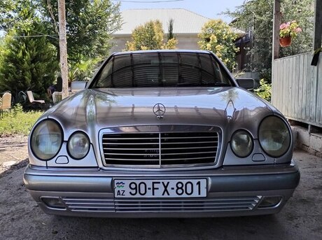 Mercedes E 240 1998