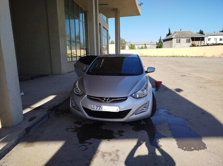 Hyundai Elantra 2015