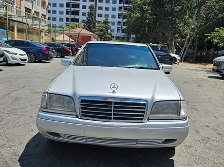 Mercedes C 220