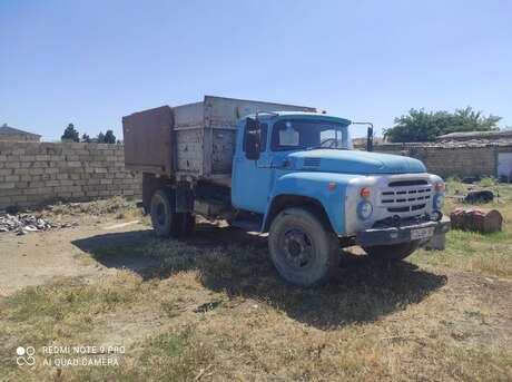 ZIL 130