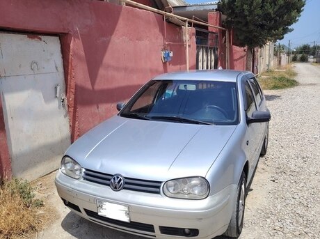 Volkswagen Golf 2002