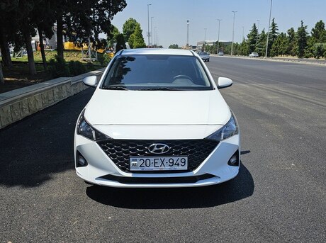 Hyundai Accent 2021