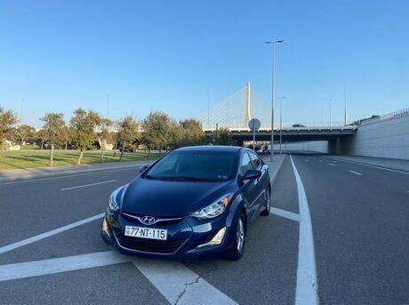 Hyundai Elantra 2015