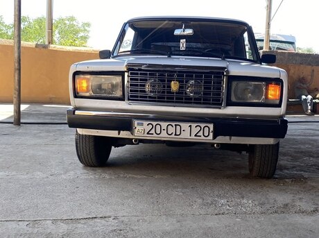LADA (VAZ) 2107 2005