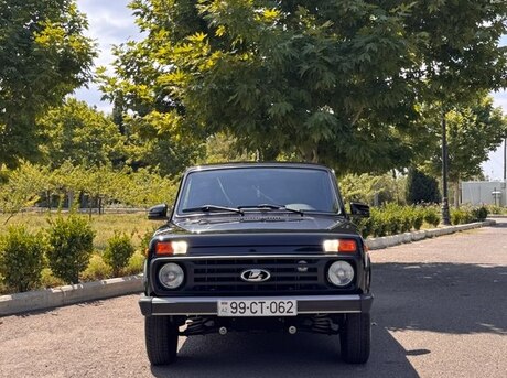LADA (VAZ) Niva