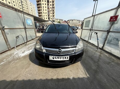 Opel Astra 2007