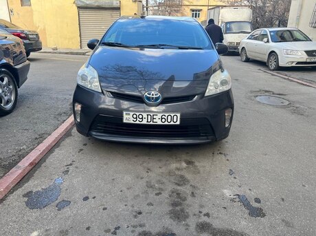 Toyota Prius 2013