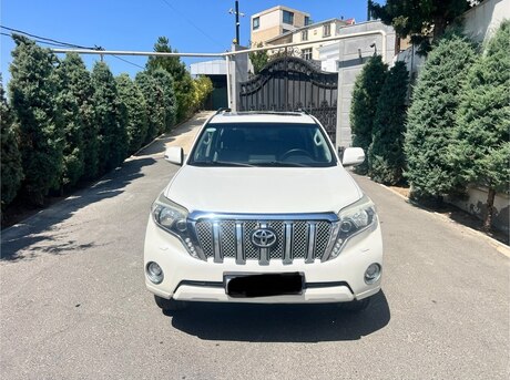 Toyota Land Cruiser Prado 2013
