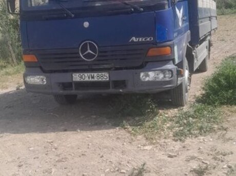 Mercedes Atego 817 2000