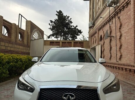 Infiniti Q50 2016