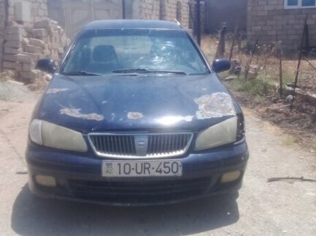 Nissan Sunny 2001