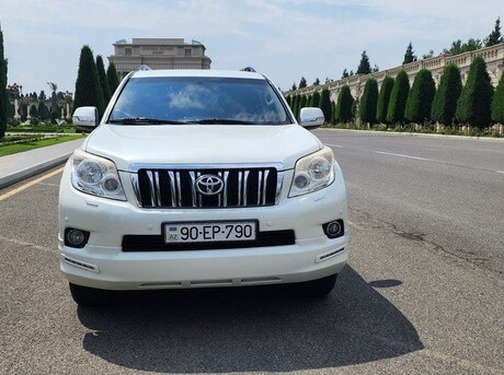 Toyota Land Cruiser Prado 2012