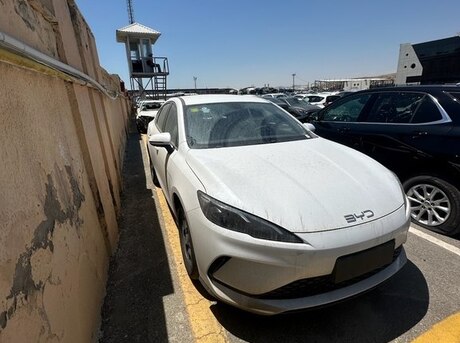 BYD  2025