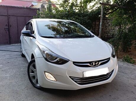Hyundai Elantra 2011