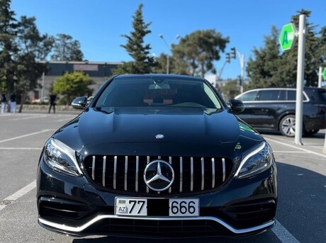 Mercedes C 300 2016