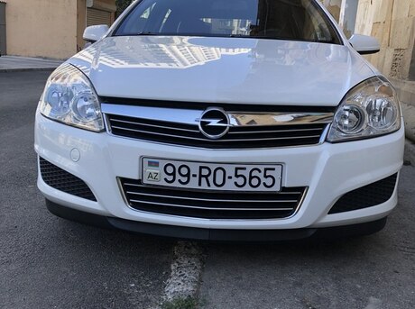 Opel Astra 2009