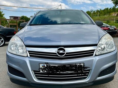 Opel Astra 2008