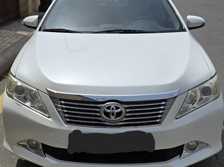 Toyota Camry 2011