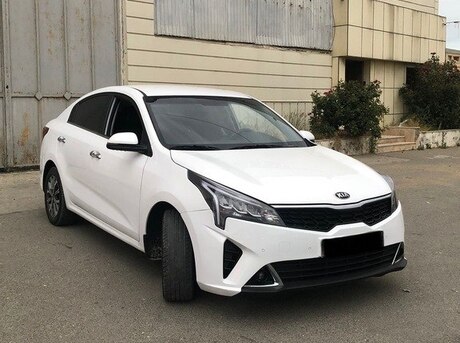 Kia Rio 2021