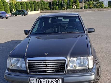 Mercedes E 220 1995