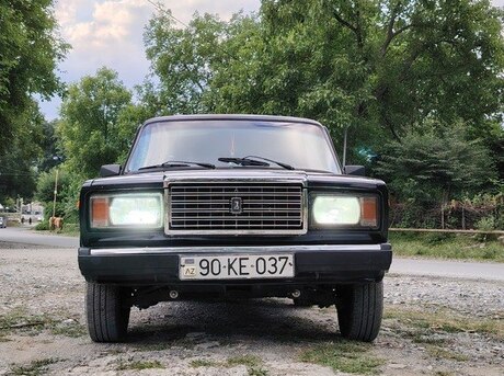 LADA (VAZ) 2107 2010