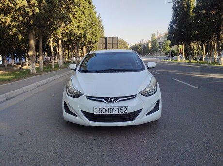 Hyundai Elantra 2015