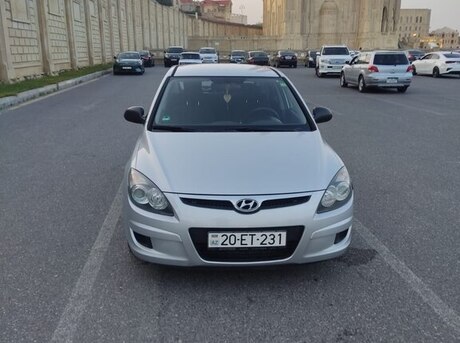 Hyundai i30 2010