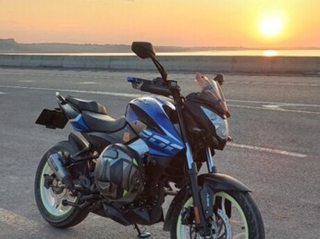 Bajaj Pulsar NS 200 2021