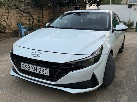 Hyundai Elantra 2021