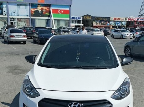 Hyundai i30 2012